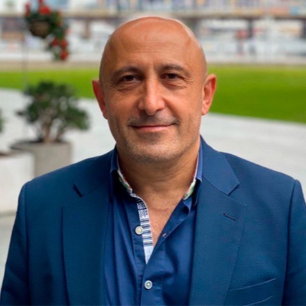 Garry Simonian
